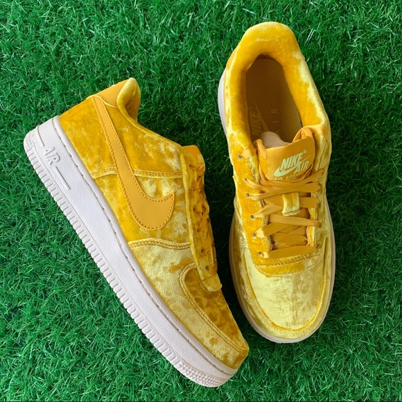 Nike Air Force 1 Lv8 - Picture 2 of 10